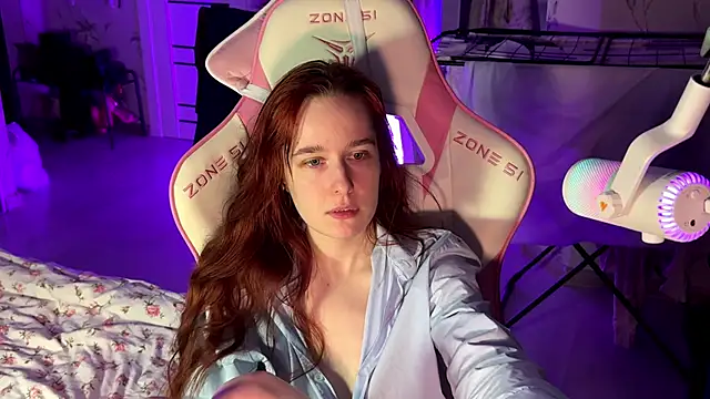 Snapshot of pearl_princess_ chatting on March 10, 2025, 2:06 am pearl princess online show from March 10, 2025, 2:06 am