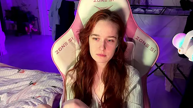 Snapshot of pearl_princess_ chatting on March 11, 2025, 1:26 am pearl princess online show from March 11, 2025, 1:26 am