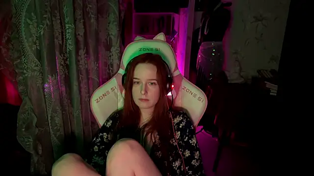 Snapshot of pearl_princess_ chatting on June 6, 2026, 8:46 pm pearl princess online show from June 6, 2026, 8:46 pm