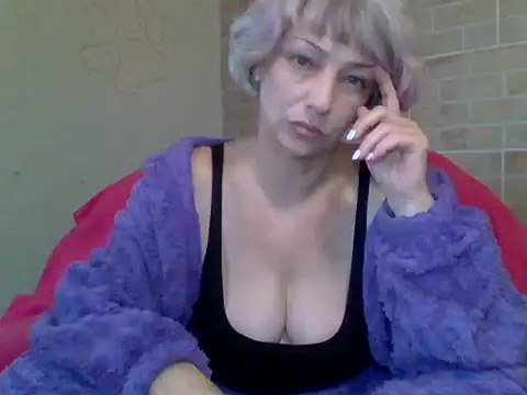 Snapshot of Lorie_Carrie chatting on January 10, 2025, 11:33 am Lorie Carrie online show from January 10, 2025, 11:33 am