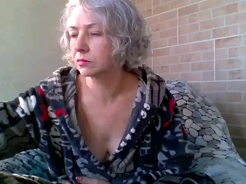 Snapshot of Lorie_Carrie chatting on October 26, 2025, 9:37 am Lorie Carrie online show from October 26, 2025, 9:37 am