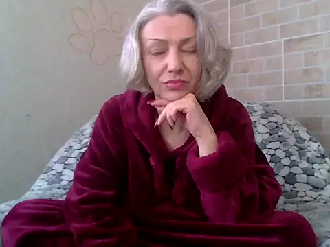 Lorie Carrie online show from January 13, 2026, 10:09 am