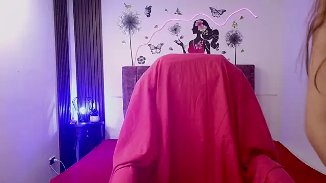 elena detroya online show from November 13, 2025, 12:37 pm