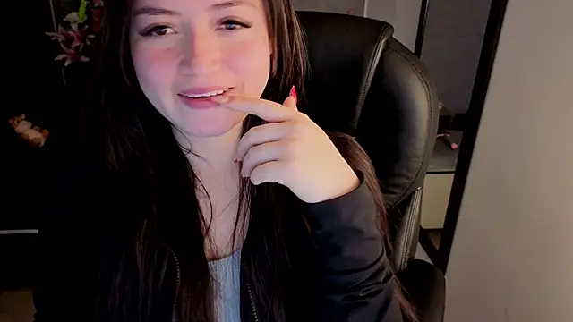 almma shy online show from October 27, 2025, 1:26 pm