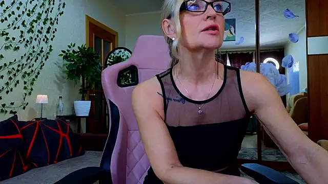 Snapshot of amelia_blondy chatting on March 19, 2026, 9:46 am amelia blondy online show from March 19, 2026, 9:46 am