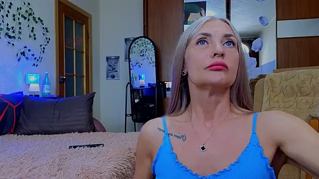 Snapshot of amelia_blondy chatting on April 29, 2026, 11:47 am amelia blondy online show from April 29, 2026, 11:47 am