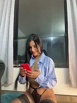 Nikothyna online show from January 30, 2025, 7:50 am