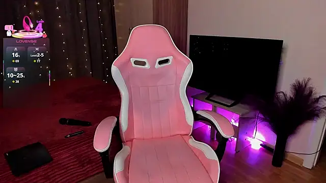 Snapshot of Jane_Paws chatting on November 11, 2025, 2:00 am Jane Paws online show from November 11, 2025, 2:00 am