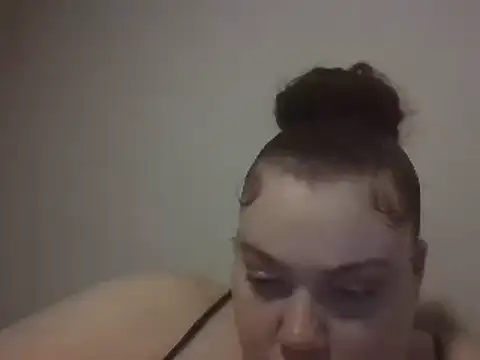 lolabun247 online show from December 9, 2024, 1:29 am