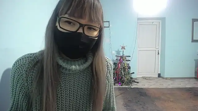 elllaaxx online show from January 6, 2025, 6:36 am