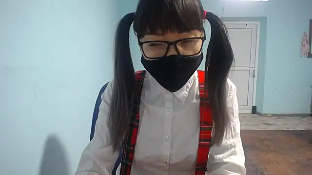 elllaaxx online show from September 18, 2025, 3:41 am