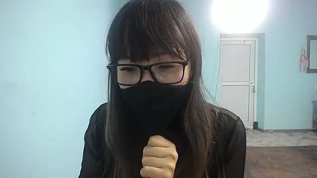 elllaaxx online show from November 8, 2025, 4:23 am