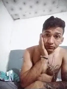 Snapshot of Yesiell chatting on November 4, 2025, 3:22 pm Yesiell online show from November 4, 2025, 3:22 pm