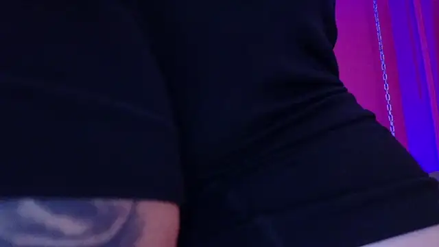 Julieta Russell online show from March 23, 2026, 12:09 pm