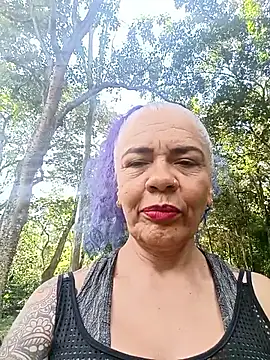 freyadevil333 online show from November 12, 2025, 1:33 pm