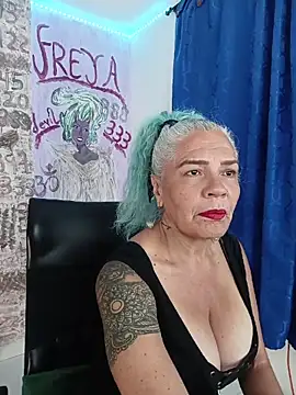 Snapshot of freyadevil333 chatting on April 18, 2026, 3:10 am freyadevil333 online show from April 18, 2026, 3:10 am