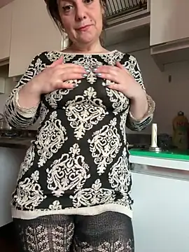 Sunbelxx online show from November 26, 2025, 9:21 am