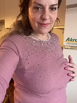 Sunbelxx online show from February 12, 2026, 8:53 am