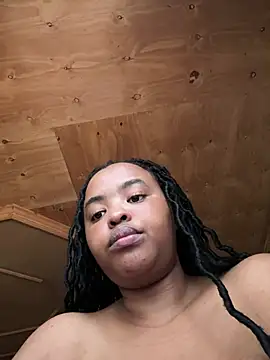 Linahlove online show from March 7, 2025, 9:18 am