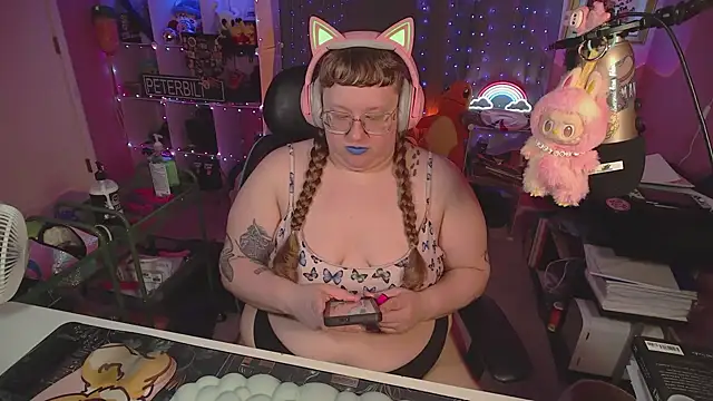 FatVeronica online show from March 27, 2026, 4:29 pm