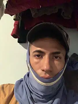 Feidxx69 online show from November 20, 2025, 11:37 pm