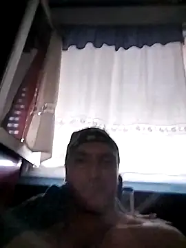 Snapshot of EmeEme11 chatting on January 26, 2025, 10:12 am EmeEme11 online show from January 26, 2025, 10:12 am