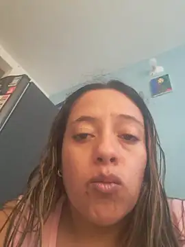  MaripossaSexy  online show from July 4, 2026, 5:52 pm
