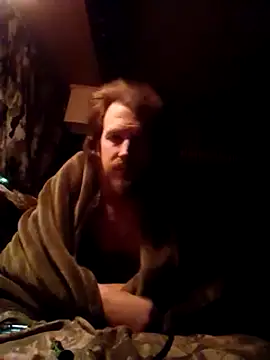 Snapshot of hothippie420 chatting on March 10, 2025, 11:42 am hothippie420 online show from March 10, 2025, 11:42 am