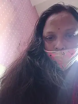 Snapshot of Ivy-09 chatting on February 18, 2026, 10:33 am Ivy-09 online show from February 18, 2026, 10:33 am