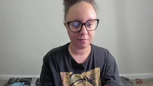 Paisleehaze online show from October 10, 2025, 1:26 am