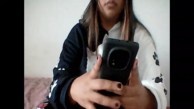 Snapshot of ArisaGonzalez chatting on November 14, 2025, 11:09 am ArisaGonzalez online show from November 14, 2025, 11:09 am