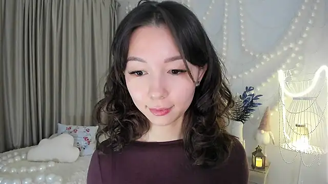 AgnieszkaBanana online show from December 14, 2025, 7:29 pm