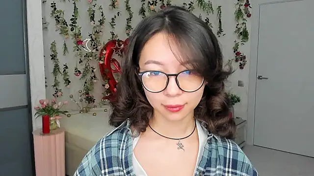 Snapshot of AgnieszkaBanana chatting on February 28, 2026, 1:06 am AgnieszkaBanana online show from February 28, 2026, 1:06 am