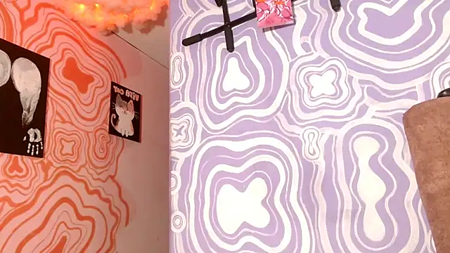 Snapshot of 420viol3ta_ chatting on December 21, 2025, 5:36 am 420viol3ta online show from December 21, 2025, 5:36 am