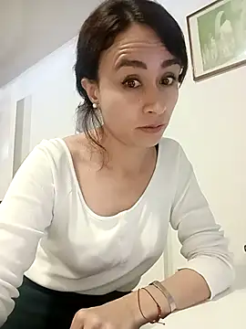 reme ark23 online show from November 9, 2025, 3:27 am