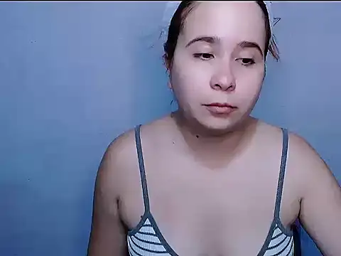 SubLayla01 online show from November 1, 2025, 5:15 pm