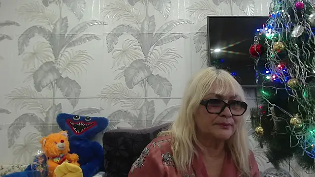 CamDiva113 online show from January 22, 2025, 10:50 am