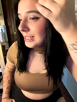 agoosvokk online show from December 2, 2025, 1:11 am