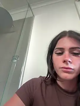 aus queen online show from February 4, 2026, 10:26 pm