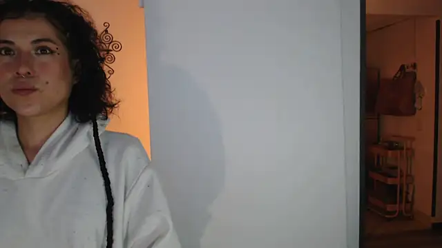 Hellen dumont online show from February 27, 2026, 12:32 am