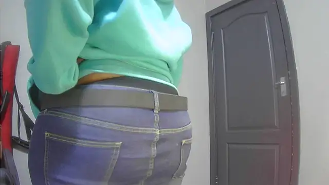 assqueenxx online show from February 15, 2026, 7:16 am