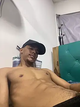 Snapshot of armanidrek chatting on October 25, 2025, 11:21 pm armanidrek online show from October 25, 2025, 11:21 pm