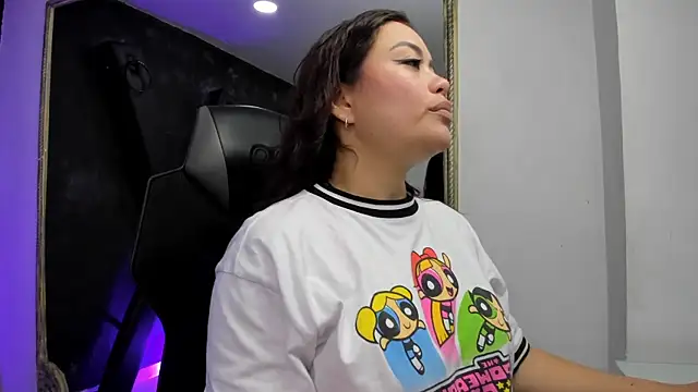 DarlingBDSM  online show from November 25, 2025, 2:06 pm