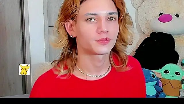 Snapshot of honey_skin chatting on January 12, 2025, 9:40 pm honey skin online show from January 12, 2025, 9:40 pm