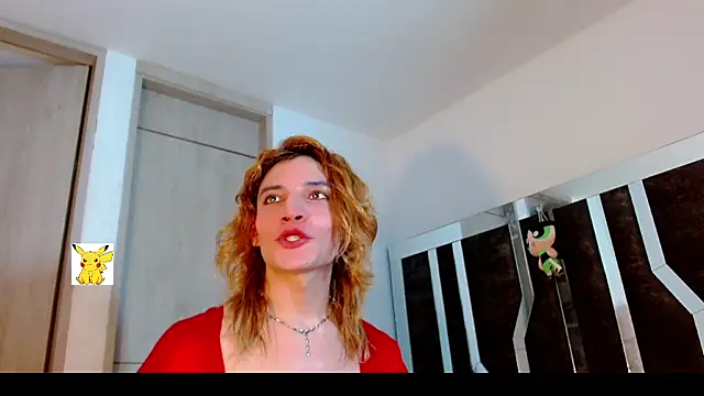 Snapshot of honey_skin chatting on February 17, 2025, 4:42 am honey skin online show from February 17, 2025, 4:42 am