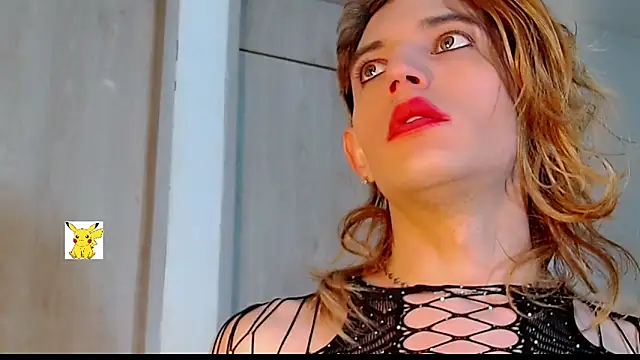 Snapshot of honey_skin chatting on March 3, 2025, 12:04 am honey skin online show from March 3, 2025, 12:04 am