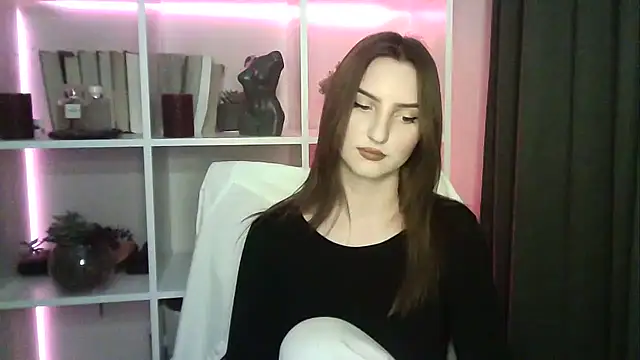 X Alisa online show from November 12, 2025, 7:24 pm