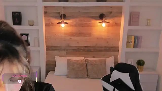 candy summer28 online show from October 15, 2025, 7:14 pm