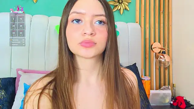 Snapshot of katlyn_martins chatting on March 18, 2025, 12:49 am katlyn martins online show from March 18, 2025, 12:49 am