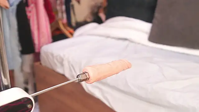 Snapshot of katlyn_martins chatting on October 12, 2025, 1:54 pm katlyn martins online show from October 12, 2025, 1:54 pm